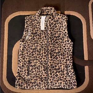Calvin Klein medium leopard printed fleece vest. New with tags.